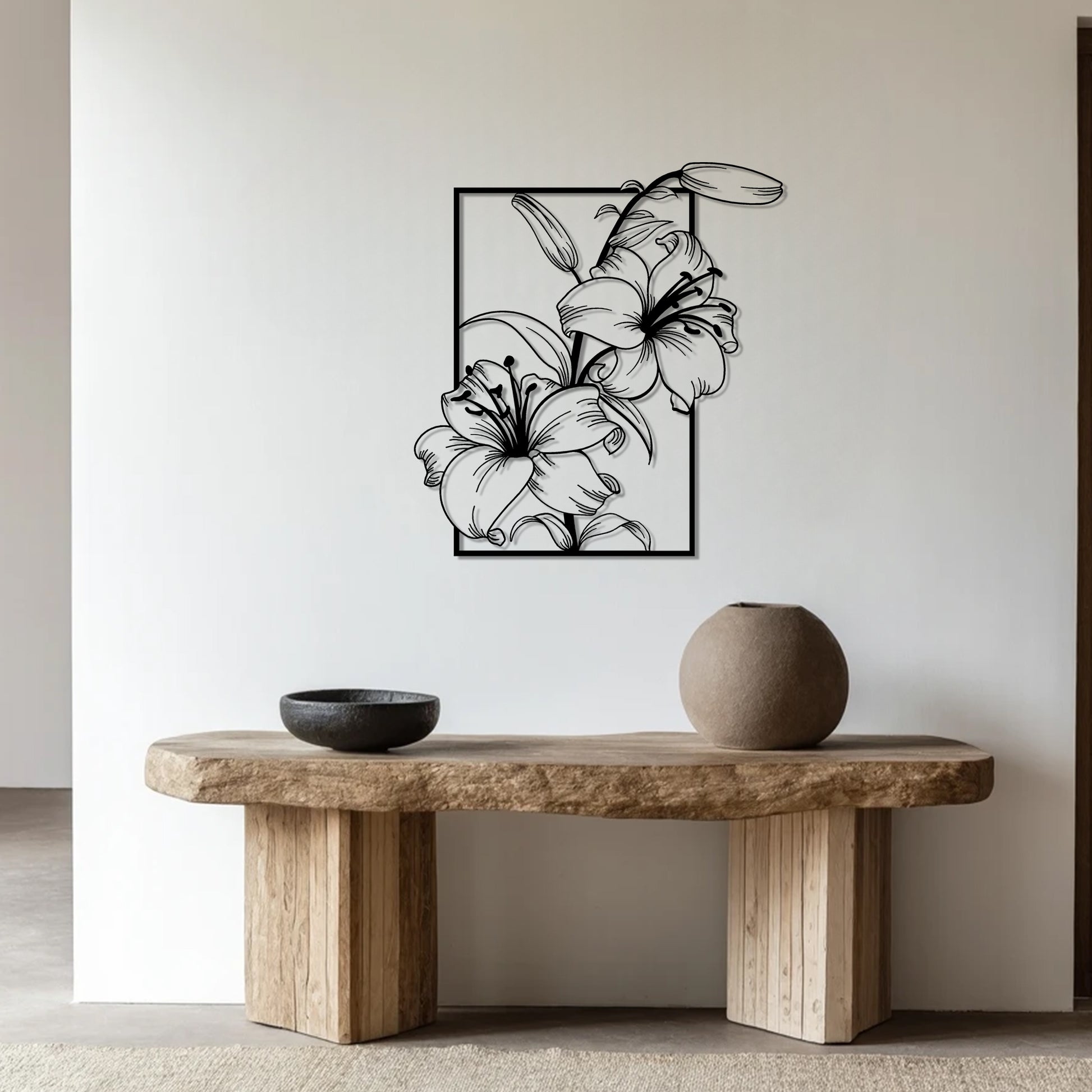 Black Lily Metal Wall Art – Elegant floral metal wall decor featuring a sleek black finish, perfect for modern home interiors.